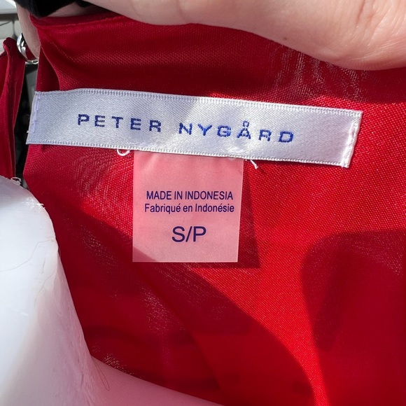 Red Plaid Nygard Tunic - Picture 4 of 4